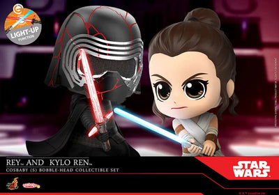 CosBaby "STAR WARS: THE RISE OF SKYWALKER" [Size S] Rey & Kylo Ren (2 Figures Set)ㅤ – Hot Toys – ActionFigure Brasil — ângulo diferente
