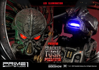 Cracked Tusk Predator - LIMITED EDITION: 300 (Exclusive) – Prime 1 Studio – ActionFigure Brasil — iluminação de estúdio