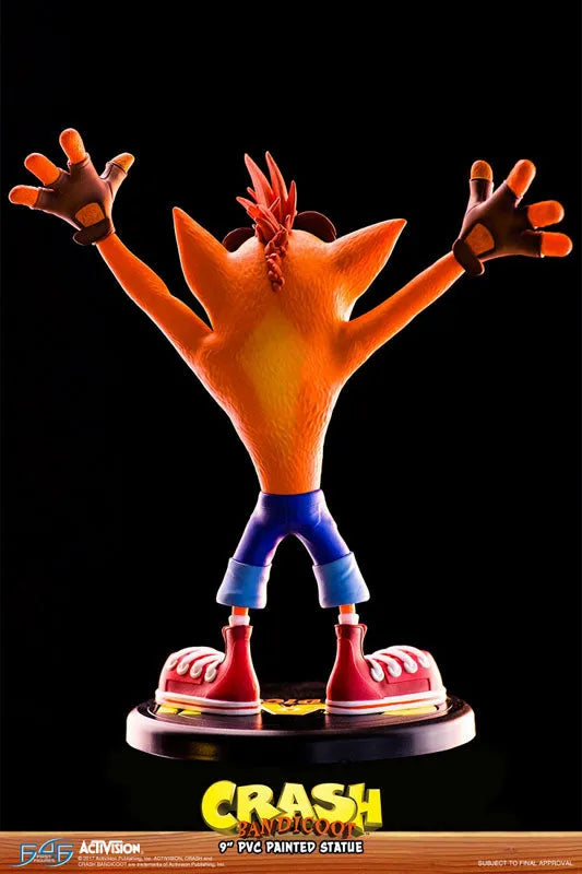 Crash Bandicoot / Crash Bandicoot 9 Inch PVC Statueㅤ – First 4 Figures – ActionFigureBrasil