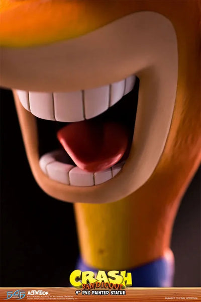 Crash Bandicoot / Crash Bandicoot 9 Inch PVC Statueㅤ – First 4 Figures – ActionFigureBrasil — close