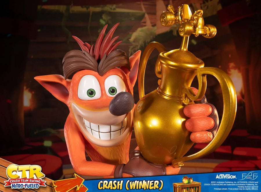 Crash (Winner) (Standard Edition) - LIMITED EDITION – First 4 Figures – ActionFigure Brasil