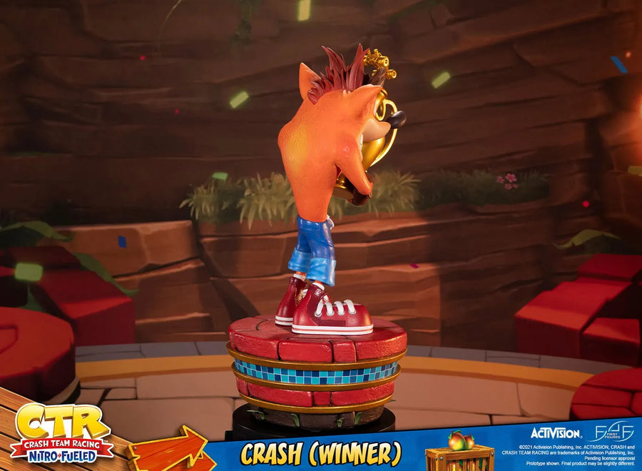 Crash (Winner) (Standard Edition) - LIMITED EDITION – First 4 Figures – ActionFigure Brasil
