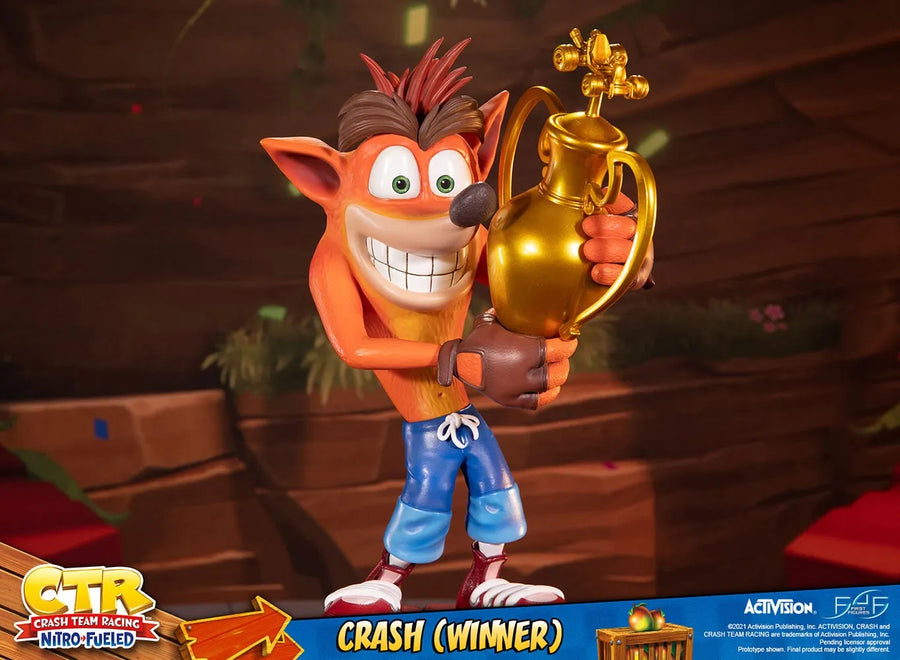 Crash (Winner) (Standard Edition) - LIMITED EDITION – First 4 Figures – ActionFigure Brasil