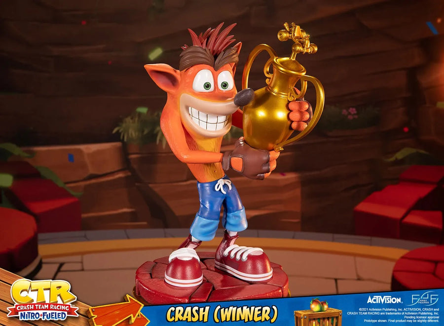 Crash (Winner) (Standard Edition) - LIMITED EDITION – First 4 Figures – ActionFigure Brasil
