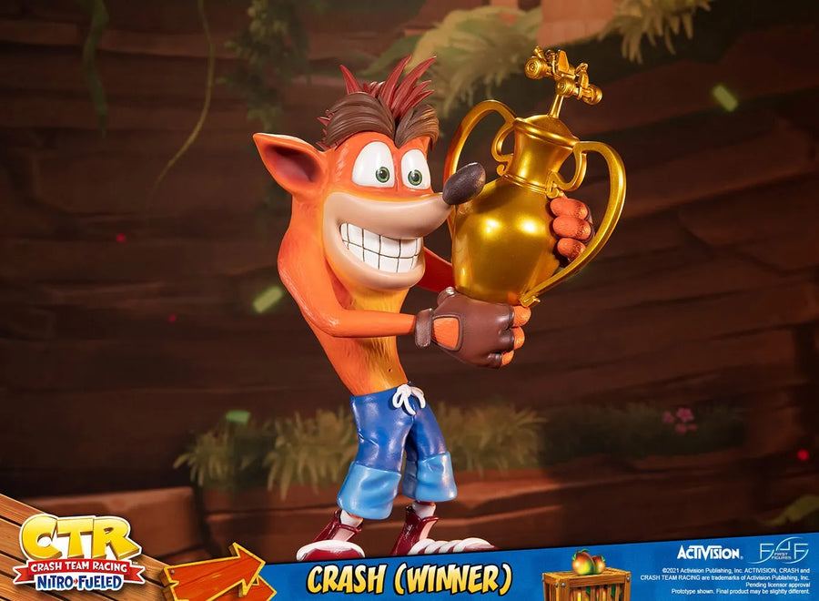 Crash (Winner) (Standard Edition) - LIMITED EDITION – First 4 Figures – ActionFigure Brasil