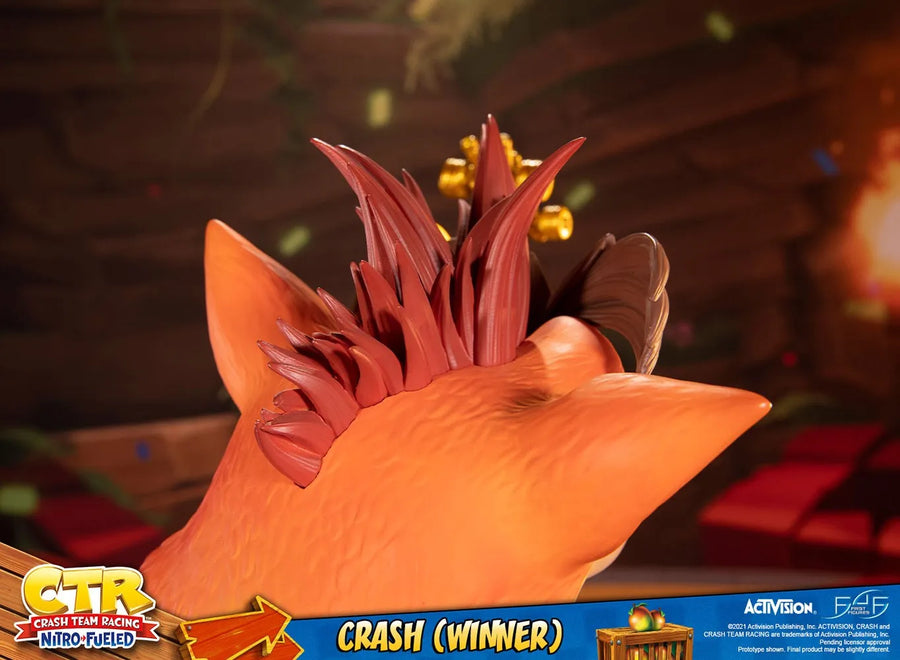 Crash (Winner) (Standard Edition) - LIMITED EDITION – First 4 Figures – ActionFigure Brasil