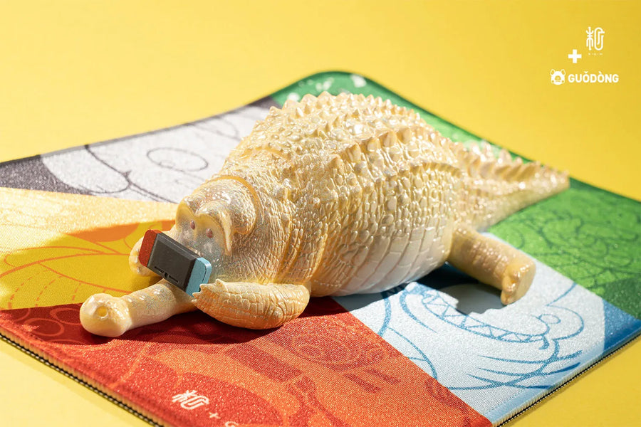 Crawling Crocodile (Pineapple) (Yellow) – Manas SUM – ActionFigure Brasil