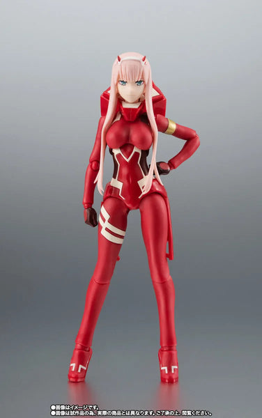 Darling in the FranXX - Zero Two - Strelizia - S.H.Figuarts - 5th Anniversary Set (Bandai Spirits) [Shop Exclusive]ㅤ – Bandai Spirits – ActionFigure Brasil — ângulo diferente