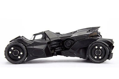 "DC Comics" 1/24 Diecast Vehicle Batmobile & Batman [Game "Batman: Arkam Knight"]ㅤ – Jada Toys – ActionFigure Brasil — close