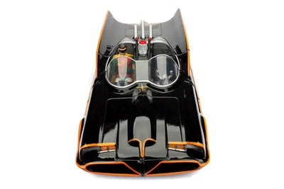 "DC Comics" 1/24 Diecast Vehicle Batmobile & Batman & Robin "Batman 1966 TV Series"ㅤ – Jada Toys – ActionFigure Brasil — ângulo diferente
