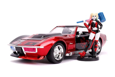 "DC Comics" 1/24 Diecast Vehicle Chevrolet, Corvette Stingray (1969 Model) & Harley Quinn [Comic]ㅤ – Jada Toys – ActionFigure Brasil