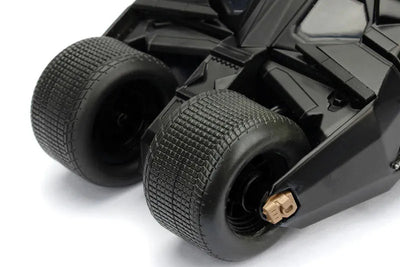 "DC Comics" 1/24 Scale, Diecast Vehicle Batmobile & Batman [Movie "Dark Knight"]ㅤ – Jada Toys – ActionFigure Brasil — iluminação de estúdio