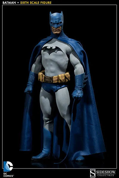 DC Comics 1/6 Scale Figure - SideShow Sixth Scale Batmanㅤ – Sideshow Collectibles – ActionFigure Brasil