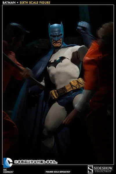 DC Comics 1/6 Scale Figure - SideShow Sixth Scale Batmanㅤ – Sideshow Collectibles – ActionFigure Brasil
