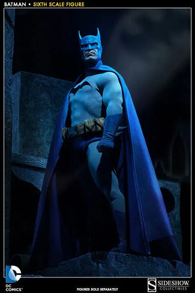 DC Comics 1/6 Scale Figure - SideShow Sixth Scale Batmanㅤ – Sideshow Collectibles – ActionFigure Brasil