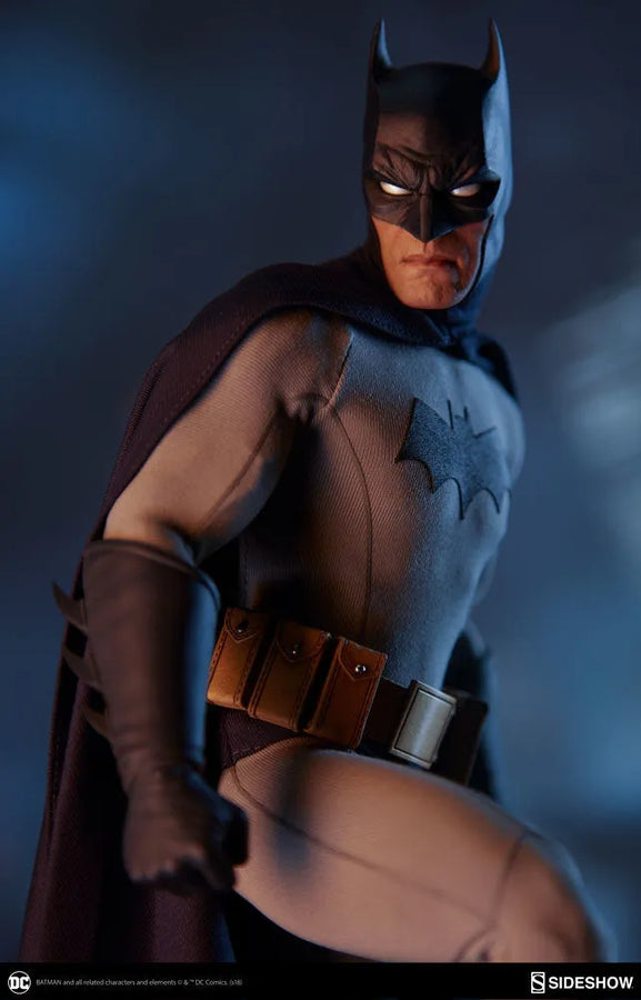 DC Comics - 1/6 Scale Figure: SideShow Sixth Scale Batman (Version 2)(Provisional Pre-order)ㅤ – Sideshow Collectibles – ActionFigure Brasil