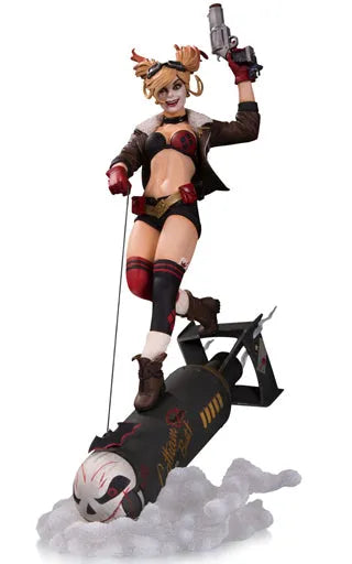 DC Comics - Bombshells Deluxe: Harley Quinnㅤ – DC Collectibles – ActionFigure Brasil