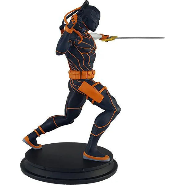 DC Comics - Preview Limited Reverse Deathstroke Statueㅤ – icon heroes – ActionFigure Brasil