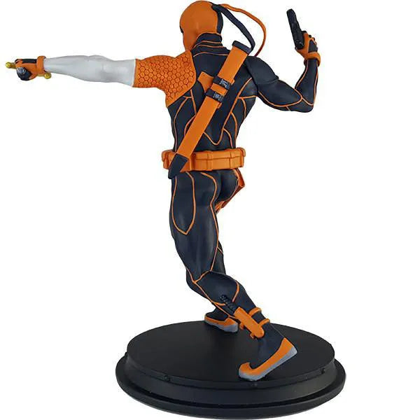 DC Comics - Preview Limited Reverse Deathstroke Statueㅤ – icon heroes – ActionFigure Brasil