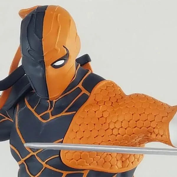 DC Comics - Preview Limited Reverse Deathstroke Statueㅤ – icon heroes – ActionFigure Brasil