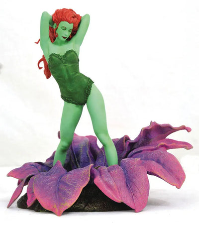 "DC Comics" PVC Statue DC Gallery Poison Ivyㅤ – Diamond Select – ActionFigure Brasil