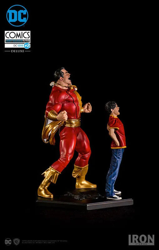 DC Comics - Shazam & Billy Batson 1/10 Art Scale Statueㅤ – IRON STUDIOS/豆魚雷 – ActionFigure Brasil