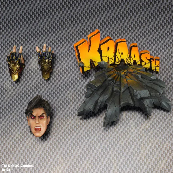 DC Comics VARIANT Play Arts Kai Supermanㅤ – Gantaku – ActionFigure Brasil