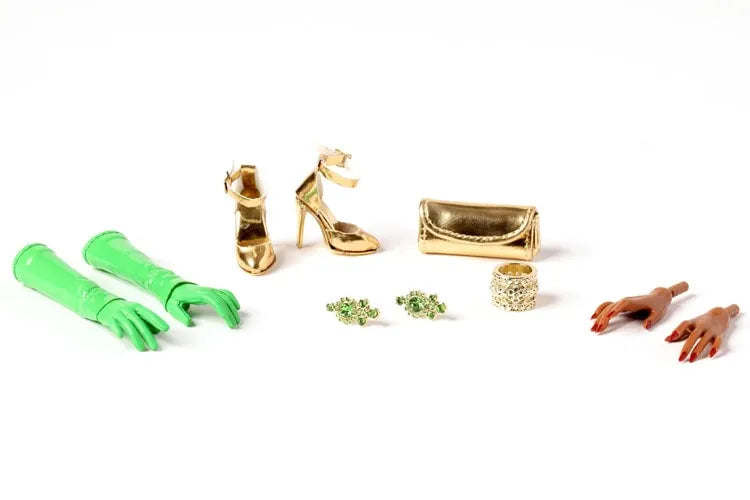 Della Roux™ (Merry & Bright) - LIMITED EDITION: 550 – Integrity Toys – ActionFigure Brasil — acessórios