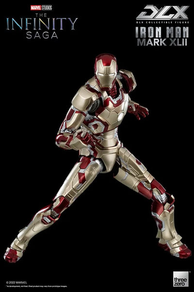DLX Iron Man Mark 42 – Threezero – ActionFigure Brasil — com base expositora