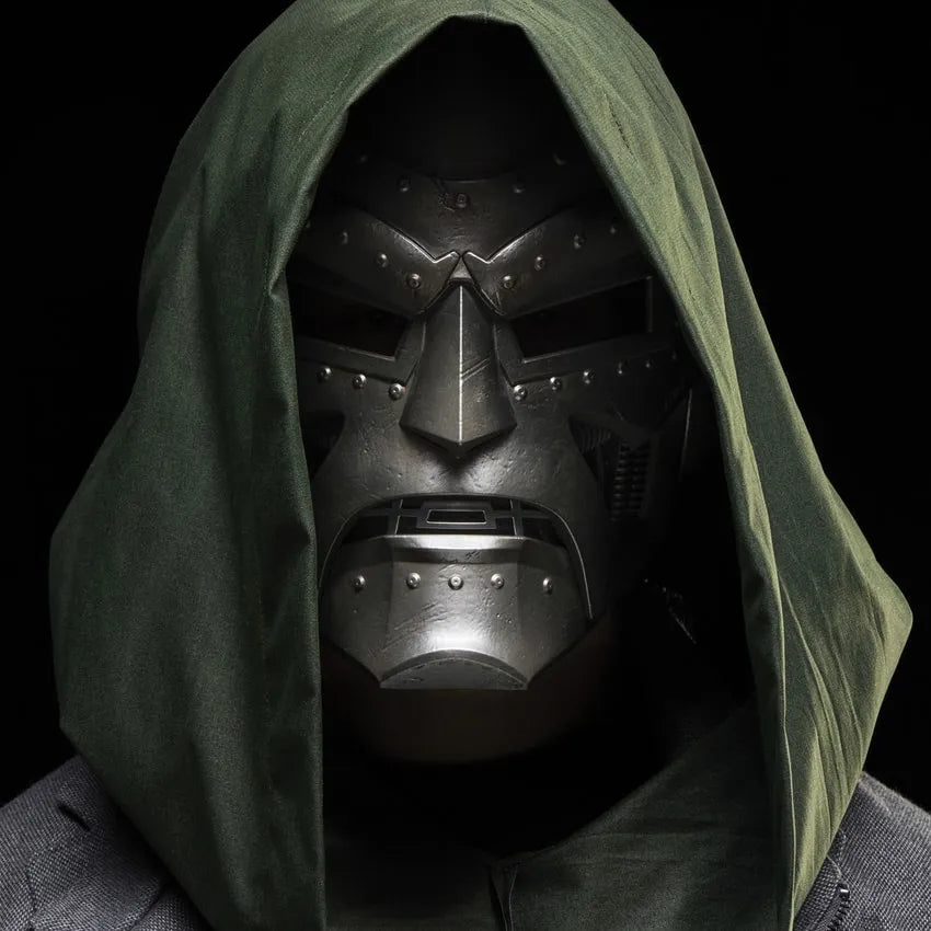 Doctor Doom Premium Roleplay – Hasbro – ActionFigure Brasil