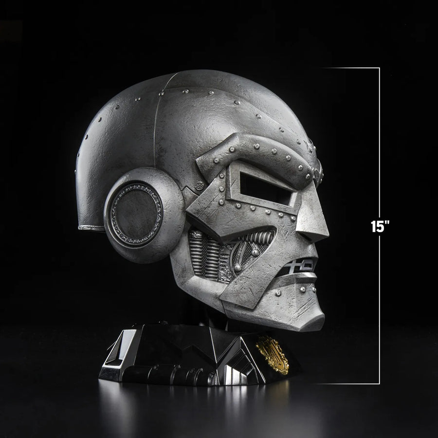 Doctor Doom Premium Roleplay – Hasbro – ActionFigure Brasil