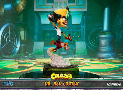 Dr. Neo Cortex – First 4 Figures – ActionFigure Brasil — detalhe do produto