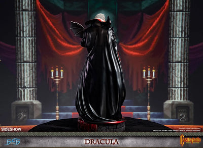 Dracula (Standard Edition) – First 4 Figures – ActionFigure Brasil — embalagem