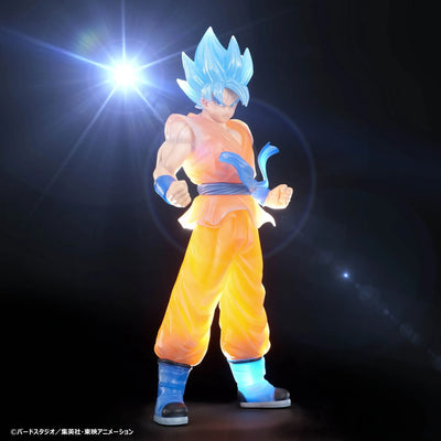 Dragon Ball Super - Super Saiyan God SS Son Goku - Clearise (Bandai Spirits)ㅤ – Bandai Spirits – ActionFigureBrasil — ângulo diferente