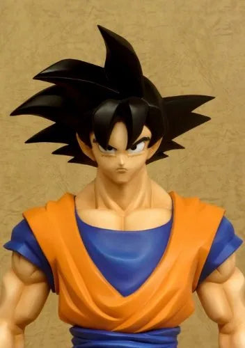 Dragon Ball Z - Son Goku - Gigantic Series - 1/4 (X-Plus)ㅤ – X-Plus – ActionFigureBrasil