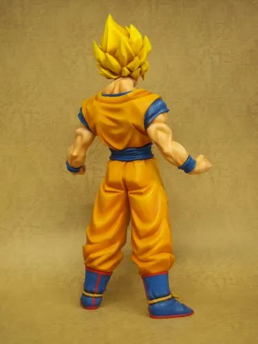 Dragon Ball Z - Son Goku SSJ - Gigantic Series - 1/4 (X-Plus)ㅤ – X-Plus – ActionFigure Brasil