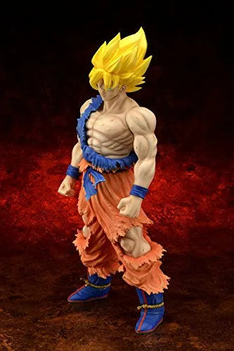 Dragon Ball Z - Son Goku SSJ - Gigantic Series - Damage ver. (X-Plus)ㅤ – X-Plus – ActionFigure Brasil