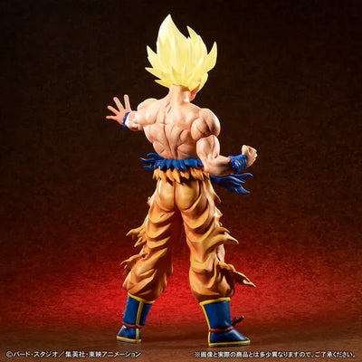 Dragon Ball Z - Son Goku SSJ - Gigantic Series (Plex, X-Plus) [Shop Exclusive]ㅤ – X-Plus as ManufacturerPlex – ActionFigureBrasil — ângulo diferente