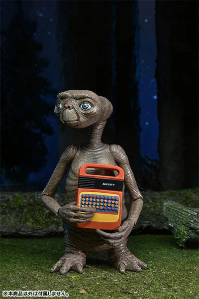 E.T. / E.T. 40th Anniversary Ultimate Action Figureㅤ – Neca – ActionFigure Brasil — close