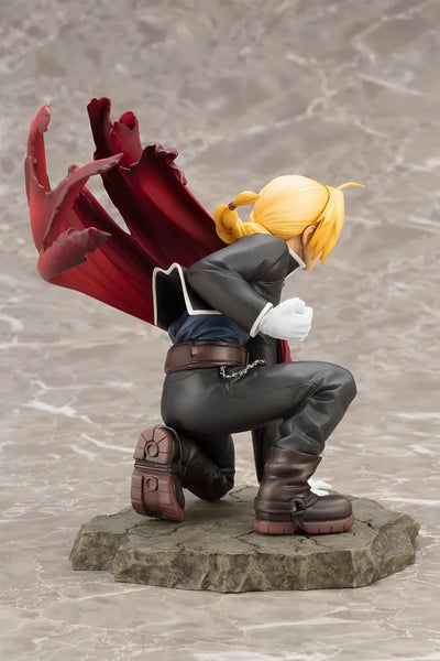 Edward Elric – Kotobukiya – ActionFigure Brasil — com base expositora