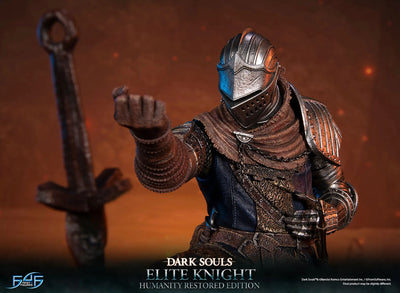 Elite Knight: Humanity Restored Edition - LIMITED EDITION – First 4 Figures – ActionFigure Brasil — ambientada