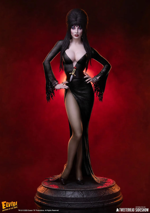 Elvira: Mistress of the Dark (Black Glitter Dress Variant) - LIMITED EDITION: 700 (Black - Variant) – Tweeterhead – ActionFigure Brasil