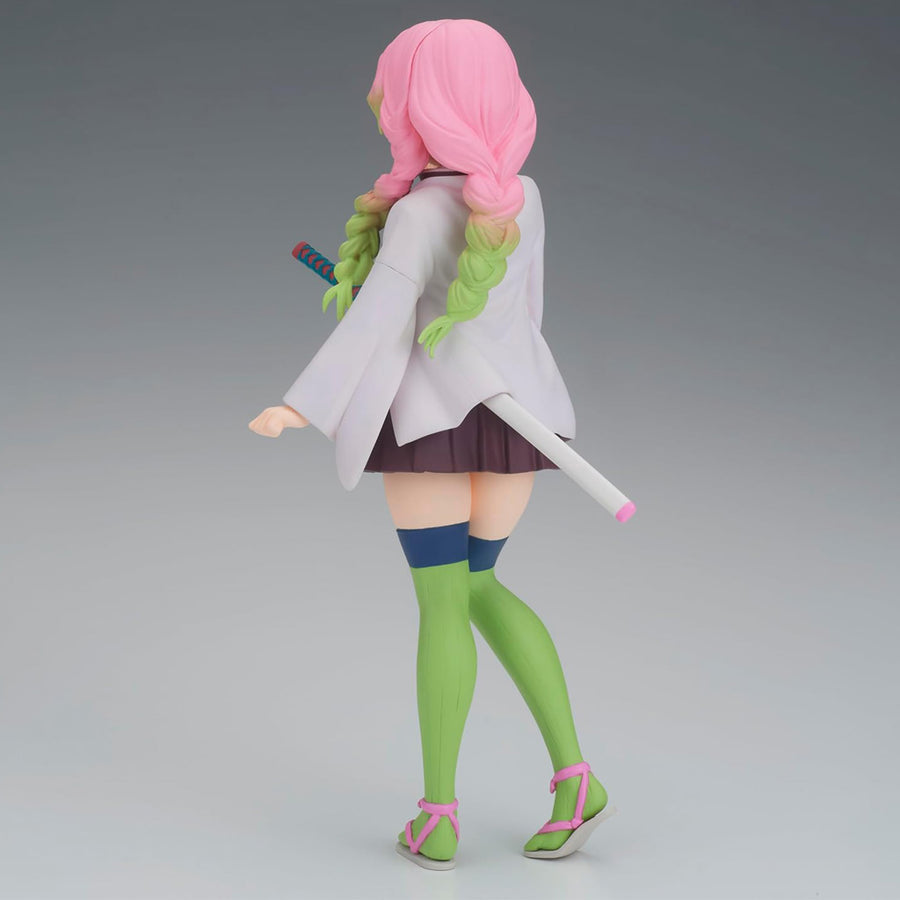 ESTÁTUA BANPRESTO DEMON SLAYER: KIMETSU NO YAIBA GLITTER & GLAMOURS - MITSURI KANROJI (89727)