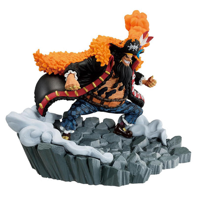 ESTÁTUA BANPRESTO ONE PIECE FILM: SENKOZEKKEI - MARSHAL D. TEACH (BLACK BEARD) (9651)