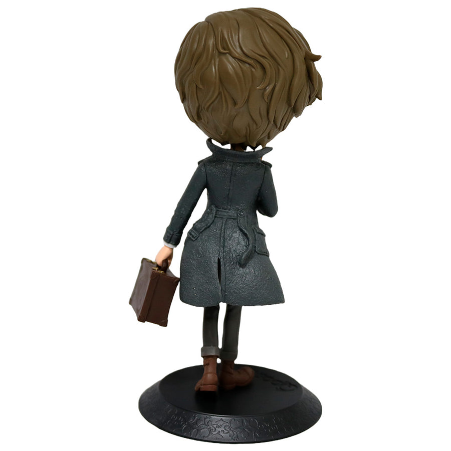 ESTÁTUA BANPRESTO Q POSKET FANTASTIC BEASTS - NEWT SCAMANDER 2 (VERSÃO A)