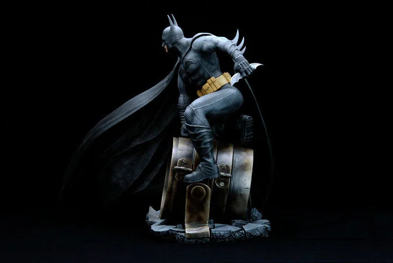 Fantasy Figure Gallery - DC Comics Collection: Batman 1/6 PVC(Provisional Pre-order)ㅤ – Yamato USA – ActionFigure Brasil