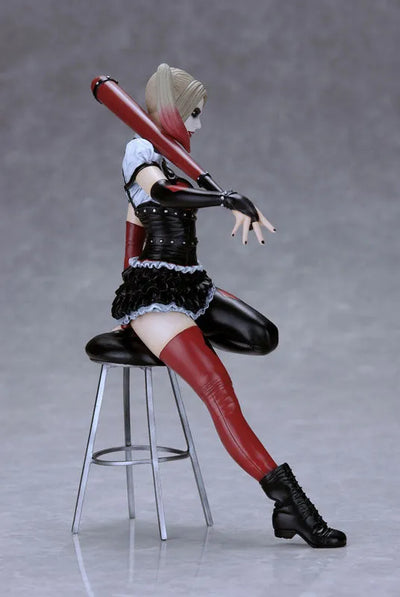 Fantasy Figure Gallery - DC Comics Collection: Harley Quinn 1/6 PVCㅤ – Yamato – ActionFigure Brasil — com base expositora