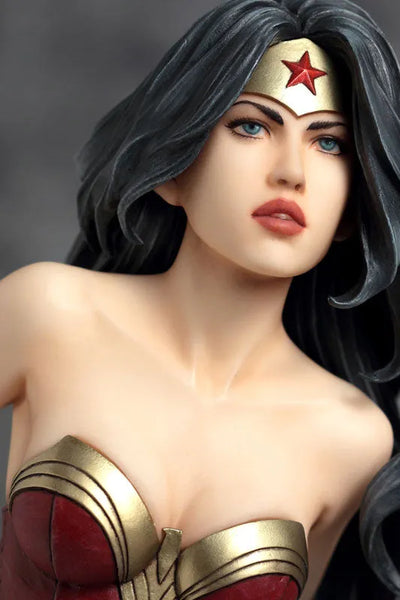 Fantasy Figure Gallery - DC Comics Collection: Wonder Woman 1/6 Resin Statueㅤ – Yamato USA – ActionFigureBrasil — embalagem