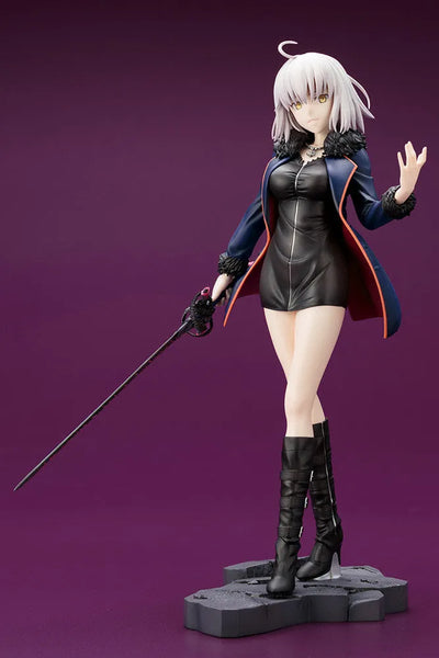 Fate/Grand Order - Jeanne d'Arc (Alter) - 1/7 - Avenger, Shifuku ver. - 2024 Re-release (Kotobukiya)ㅤ – Kotobukiya – ActionFigure Brasil — com base expositora
