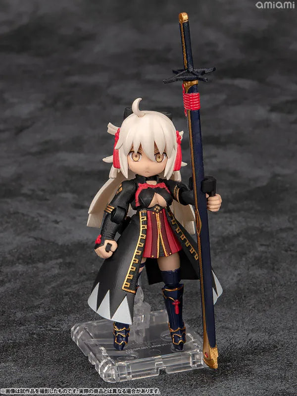 Fate/Grand Order - Jeanne d'Arc (Alter) - Desktop Army - Desktop Army Fate/Grand Order 4th - Avenger (MegaHouse)ㅤ – MegaHouse As Manufacturer – ActionFigure Brasil